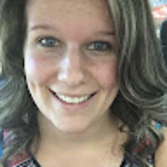 Meet your Posher, Kaylee - Picture 1 of 1